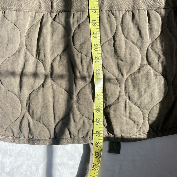 Madewell Quilted Jacket - Picture 8 of 9